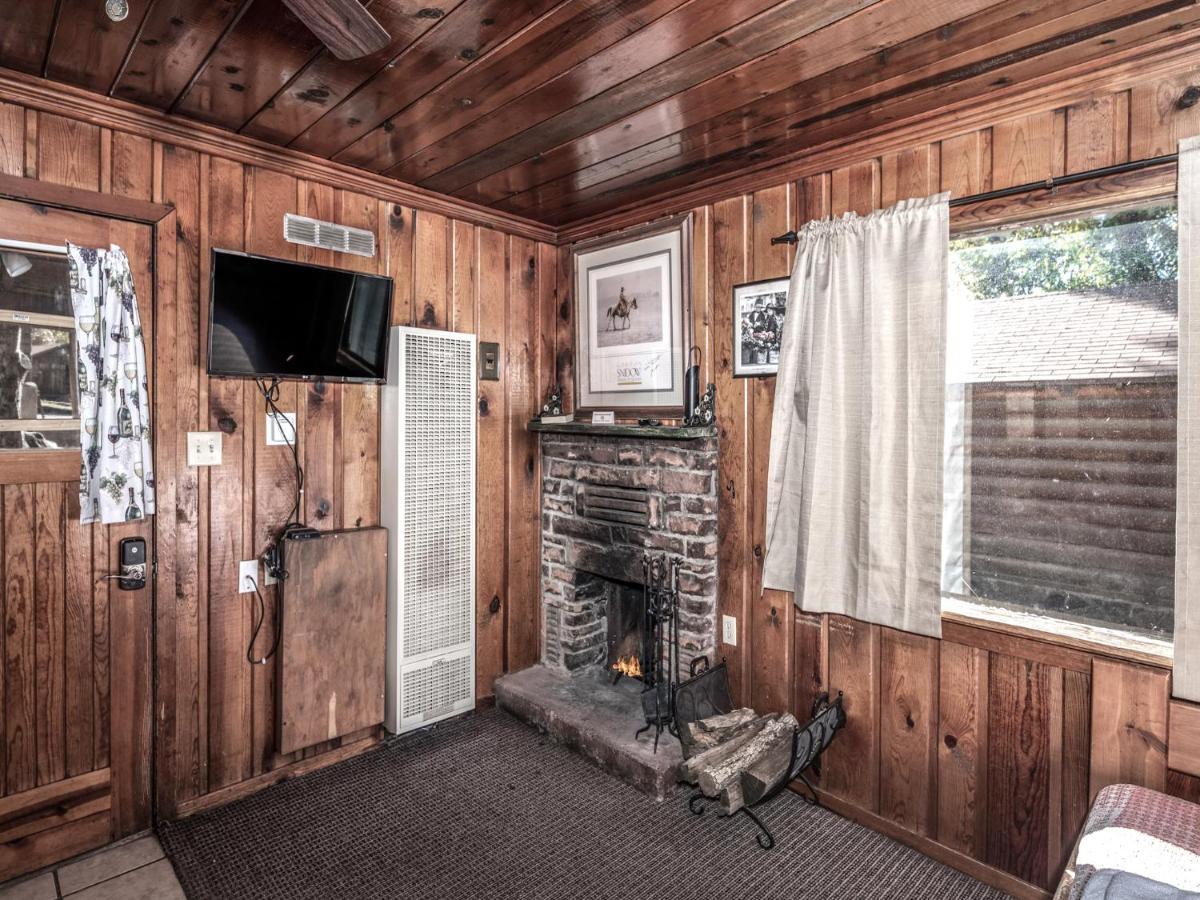 Perfect Cabin, 2 Bedrooms, Fireplace, Midtown, Sleeps 5 Ruidoso Exterior foto