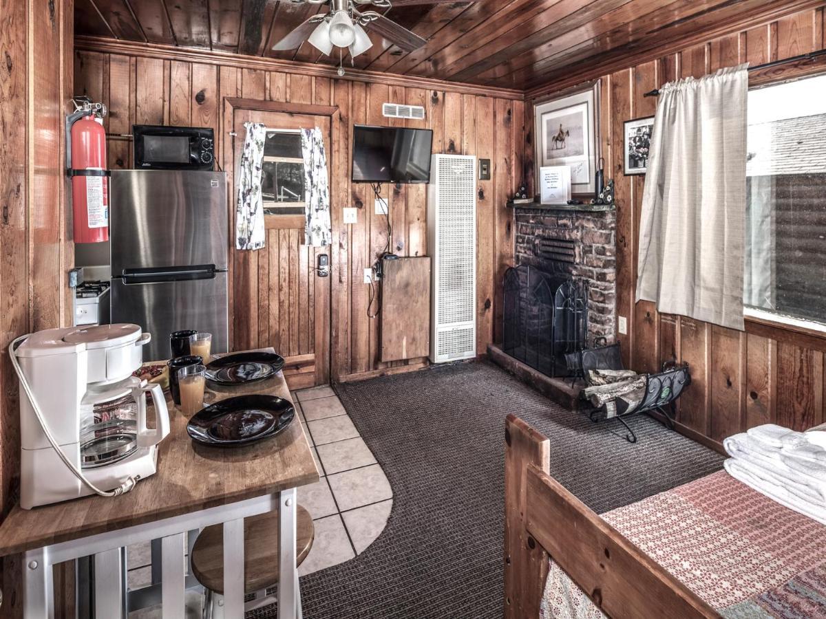 Perfect Cabin, 2 Bedrooms, Fireplace, Midtown, Sleeps 5 Ruidoso Exterior foto